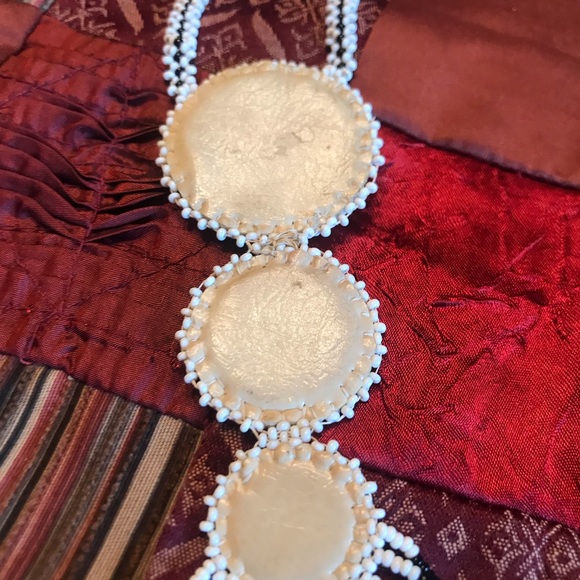 NATIVE AMERICAN FOLK ART BEADED NECKLACE 18” - Picture 2 of 16